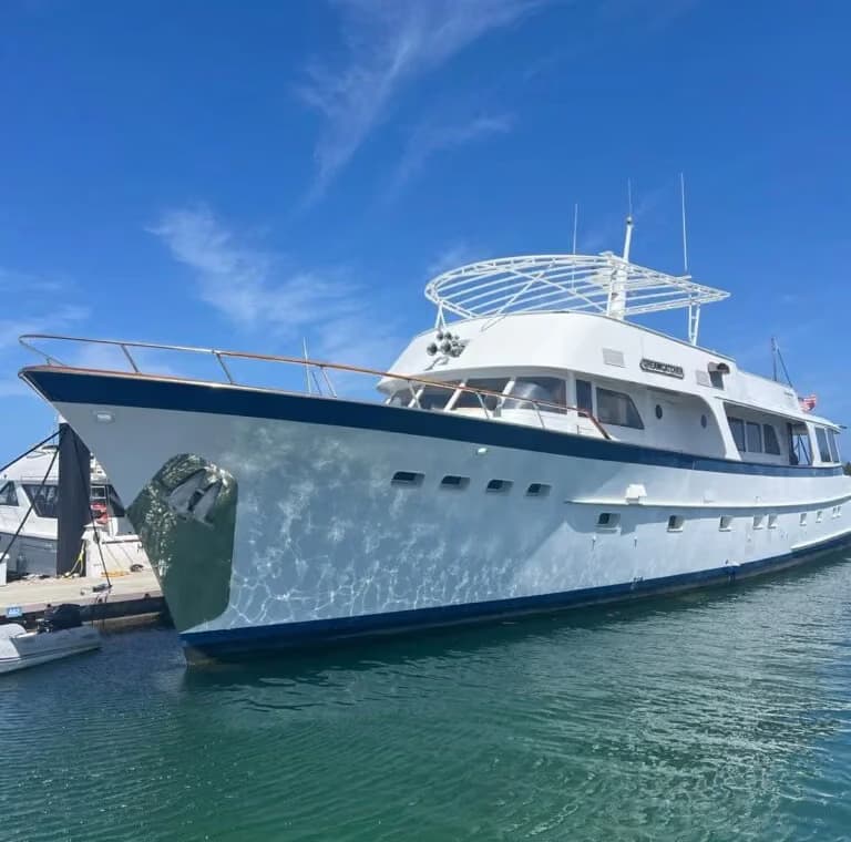 DreamCatcher yacht